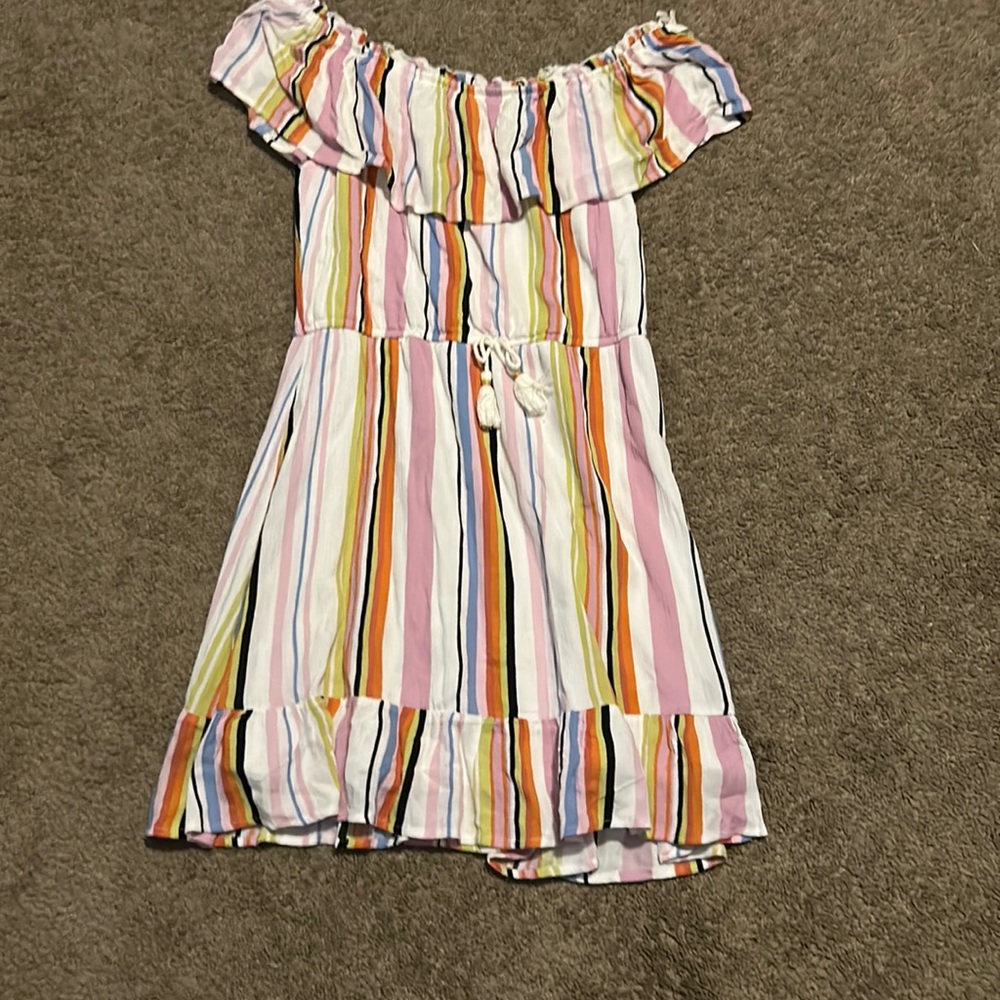 Girls Off-Shoulder dress